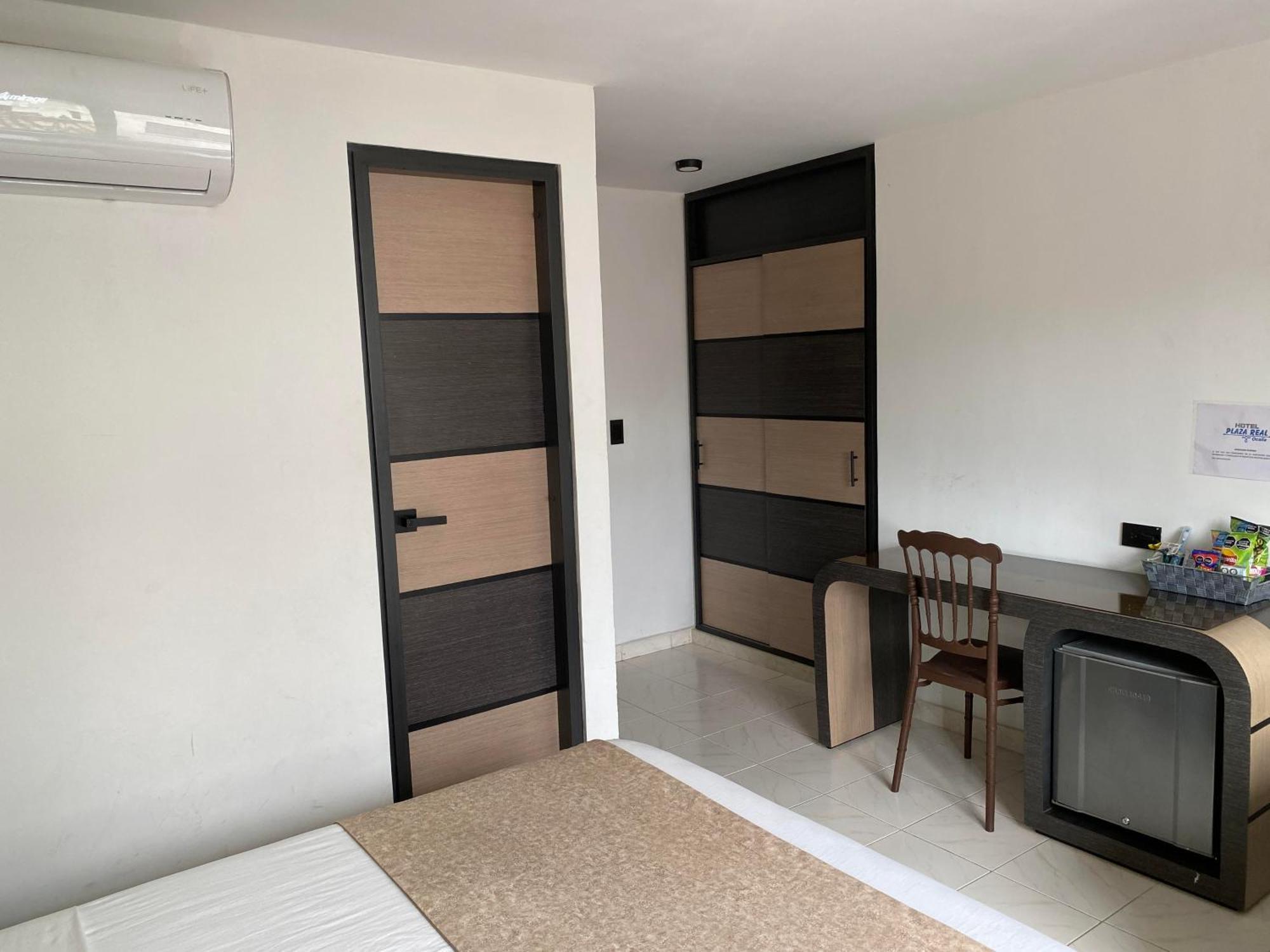 Hotel Plaza Real Ocana Екстер'єр фото